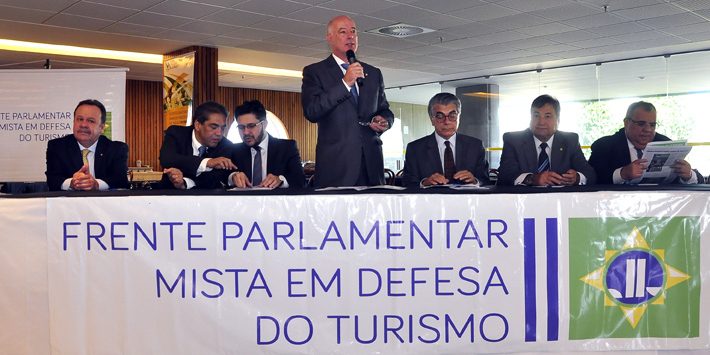 Frentur_deputados-senadores-defesa-turismo