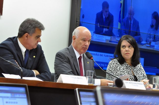 comissao-de-turismo-deputados