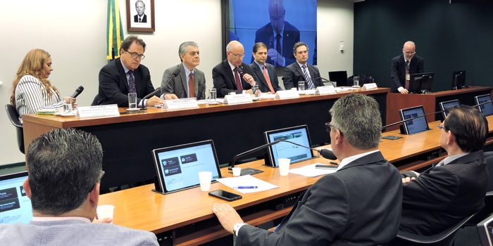 audiencia-parques-tematicos-brasil