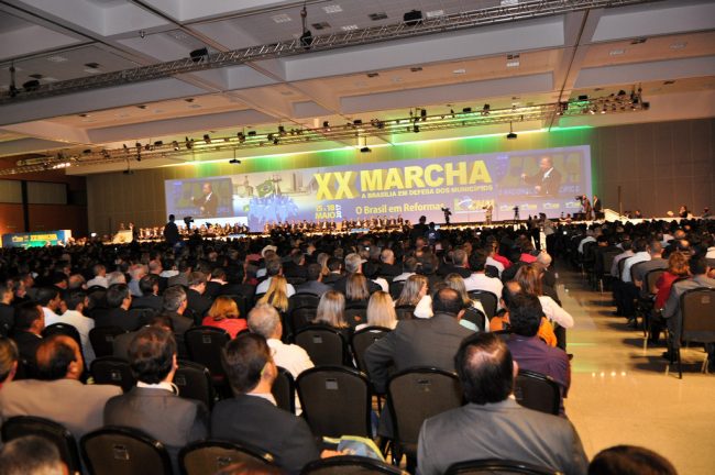 Na Marcha dos Prefeitos, Herculano defende mais recursos para municípios