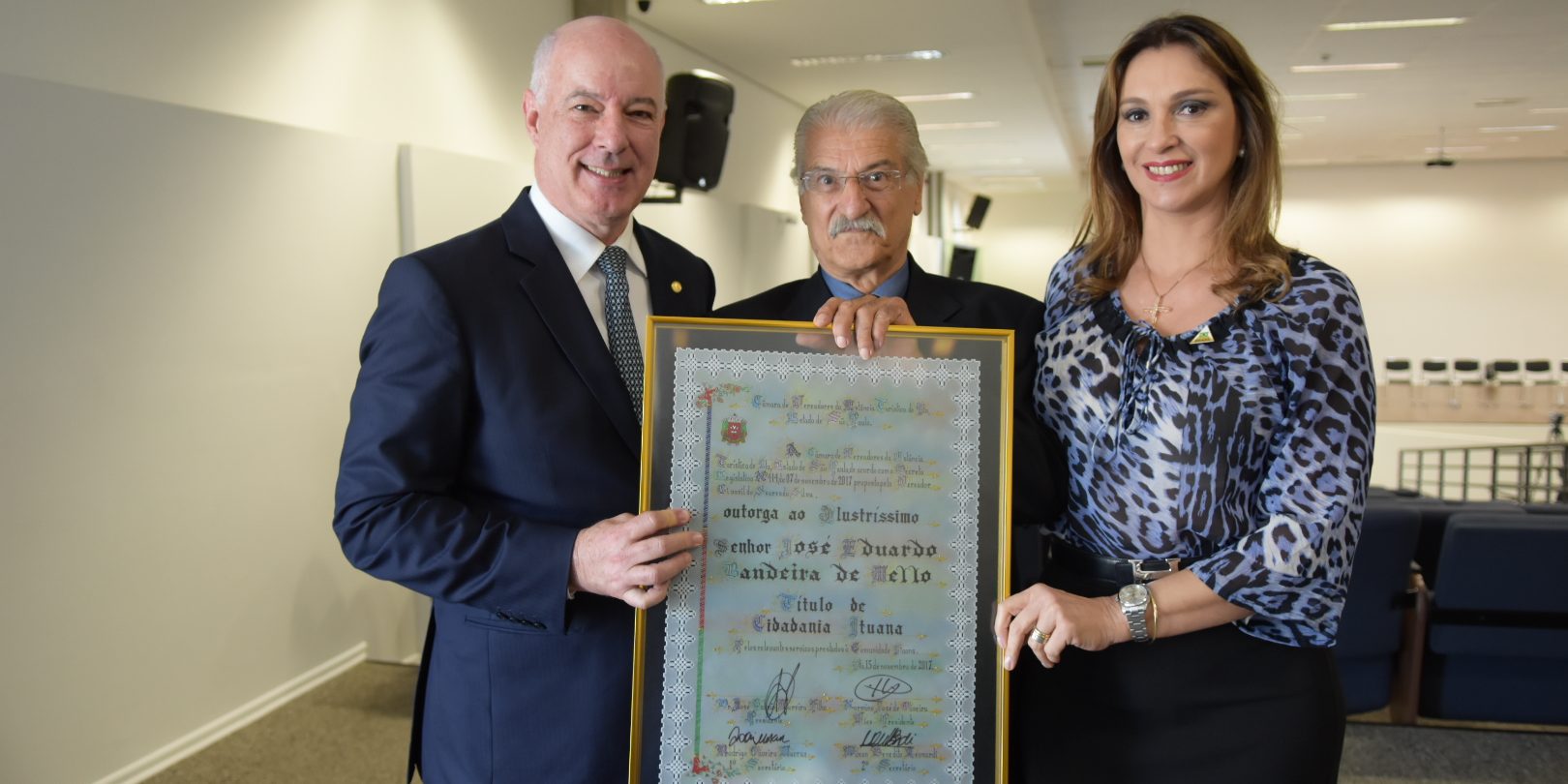 Herculano prestigia homenagem a Bandeira de Mello