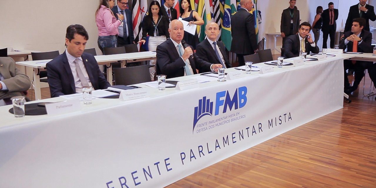 Frente dos Municípios retoma atividades, no Congresso Nacional