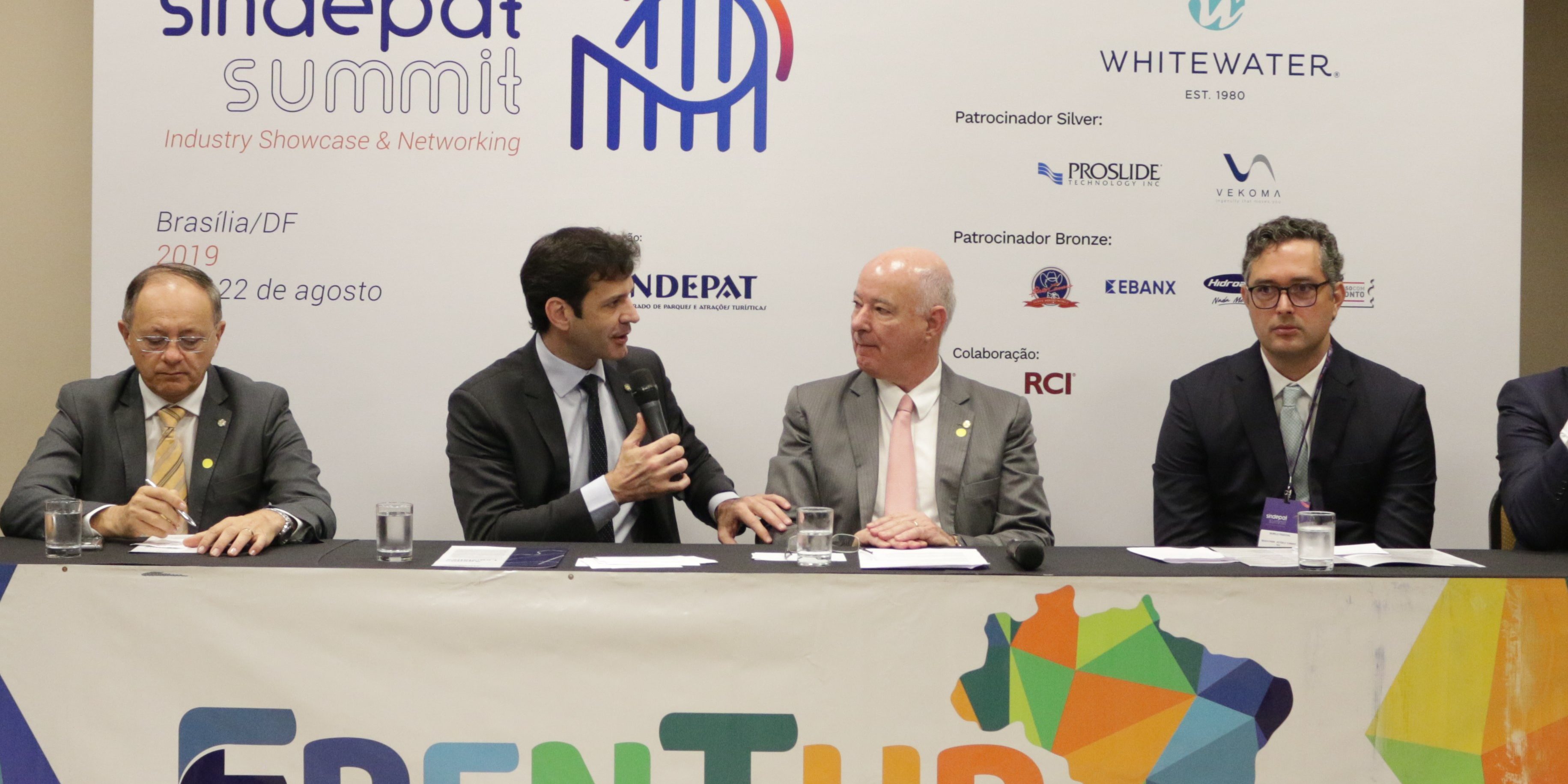 Frente do Turismo recebe setor de parques temáticos e atrações turísticas